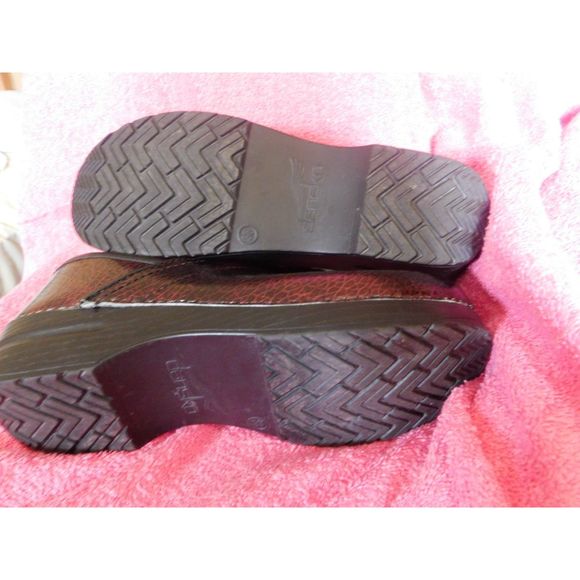 Dansko size 38, 7.5 EUC - Picture 9 of 10
